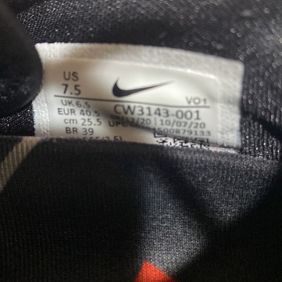 Nike Paul George PG 5 Basketball Shoe - Picture 6 of 6